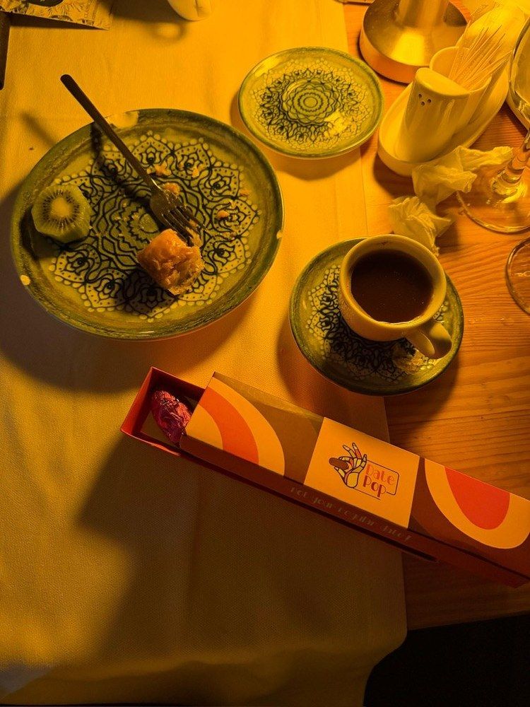 Date Pop with coffee